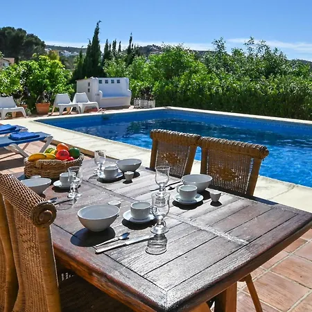 Vitoria Villa *